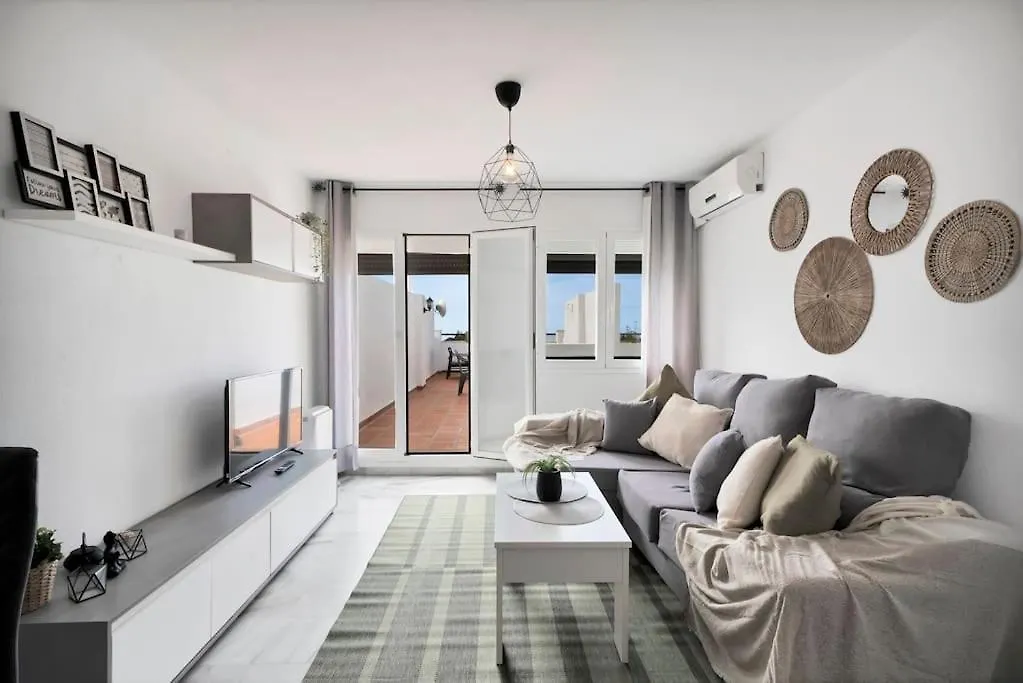 Apartment Duplex Con Vistas Al Mar, Piscina Y Gimnasio - Las Abejeras 226 Estepona